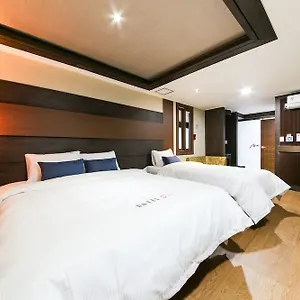 No.25 Seomyeon Station Hotel