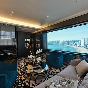 3* Отель Louis Hamilton Gwangan